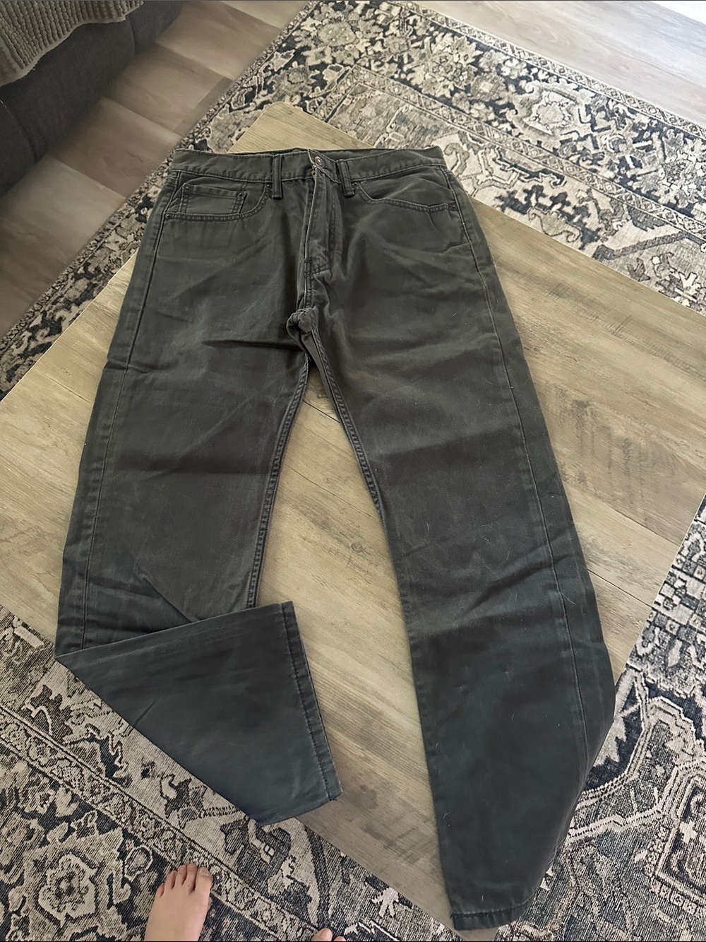 Casual Straight-Leg Black Jeans